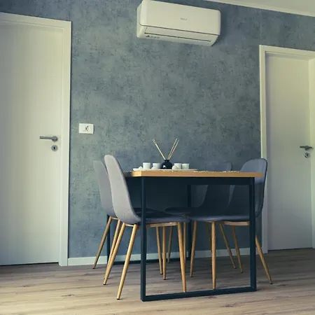 Mobilna Hiska Pod Lipo Velenje